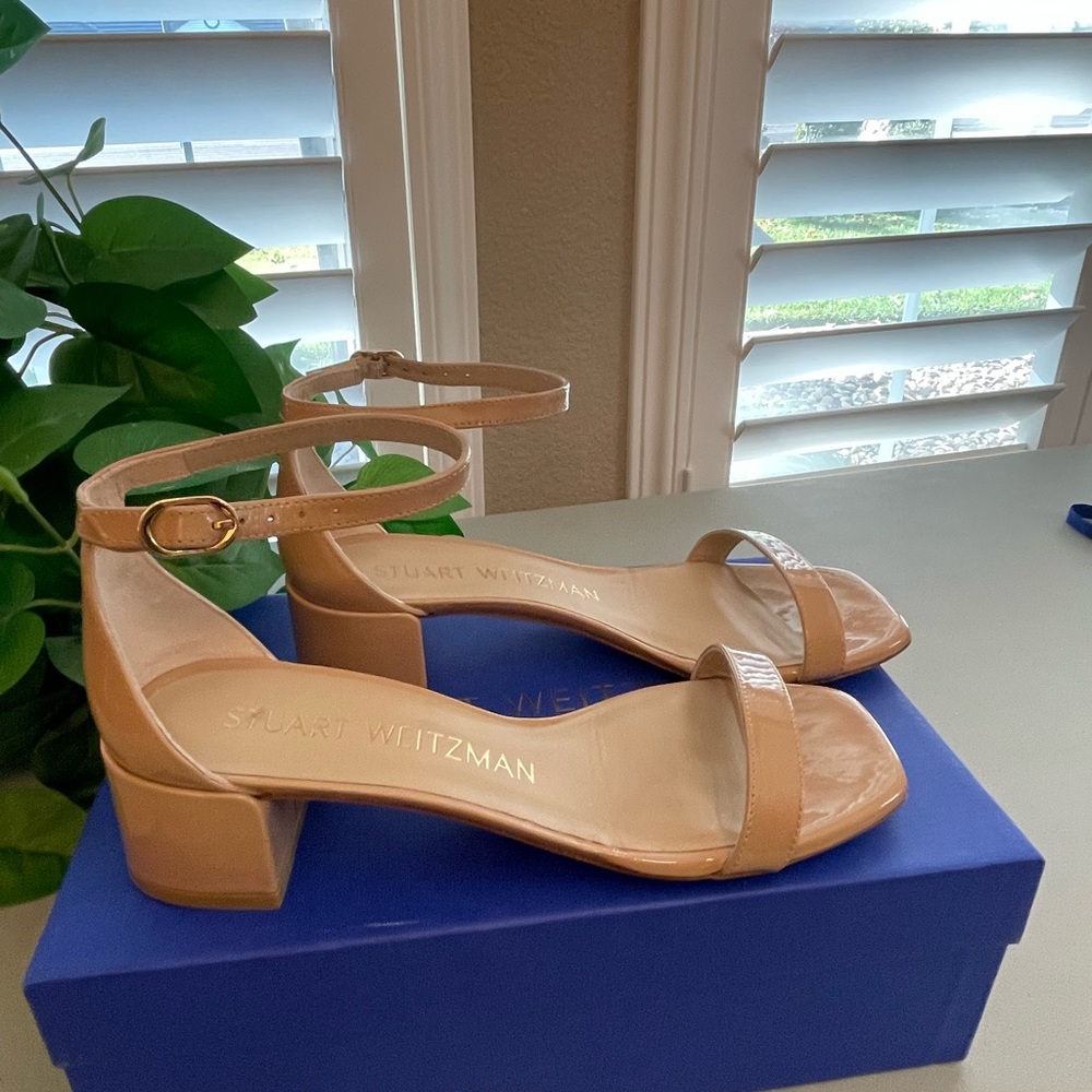 Stuart Weitzman Nude Block Heel Sandals 7.5B